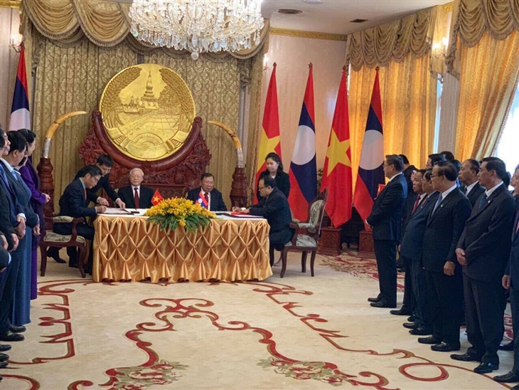 Ký “Hiệp định về hợp tác phát triển các công trình năng lượng điện và mỏ” giữa 2 Chính phủ Việt Nam và Lào trong khuôn khổ chuyến thăm hữu nghị chín