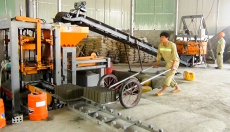 Kon Tum: Phát triển sản xuất và sử dụng vật liệu xây không nung