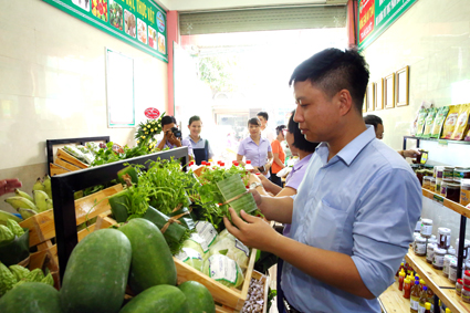Ninh Bình: Nhiều cửa hàng nông sản “nói không” với túi nilon