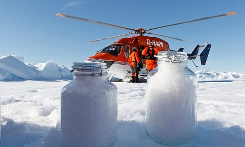 Ô nhiễm báo động: Tìm thấy các hạt nhựa siêu nhỏ ở Bắc Cực