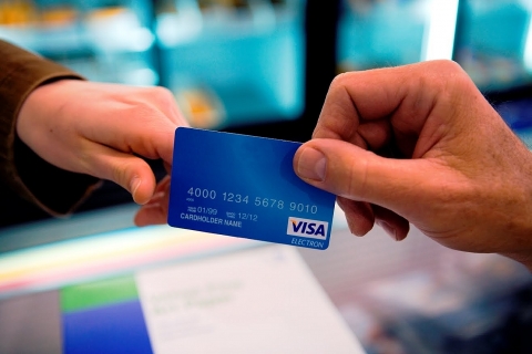 Ngân hàng Nhà nước: Không cho phép lợi dụng thẻ tín dụng