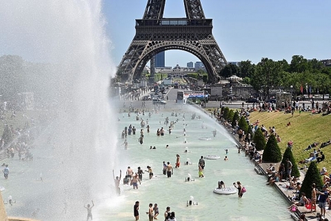Pháp thông qua dự luật về năng lượng, quyết liệt chống biến đổi khí hậu