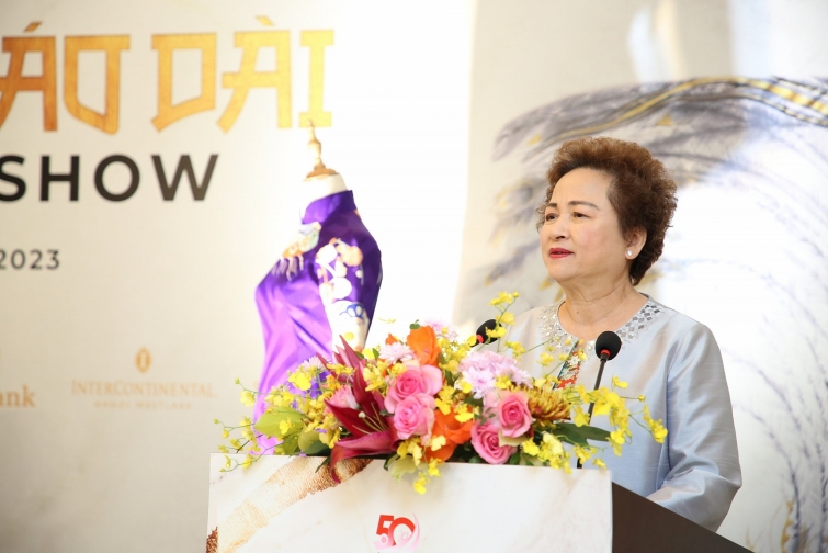 Kimono - Aodai Fashion Show: Chương trình giao lưu văn hóa nghệ thuật kỷ niệm 50 năm quan hệ Việt Nam – Nhật Bản