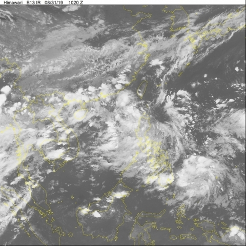 Thêm một áp thấp nhiệt đới đang tiến vào Biển Đông
