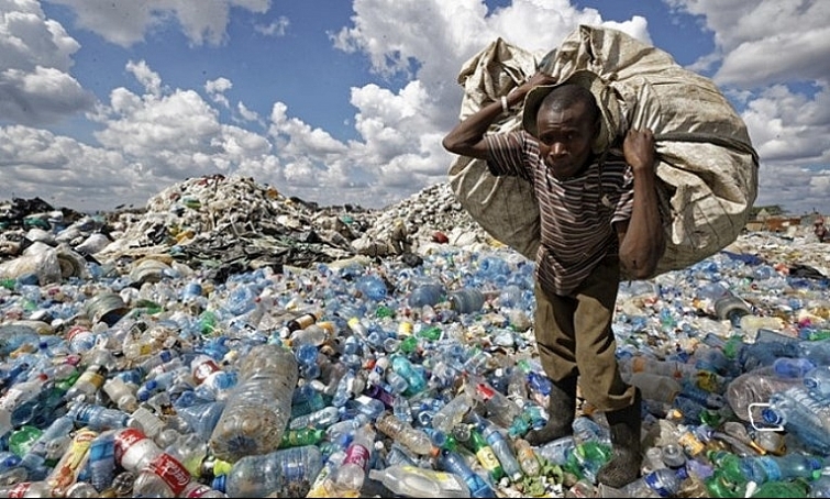 Phát động cuộc thi báo chí viết về "Nói không với rác thải nhựa"