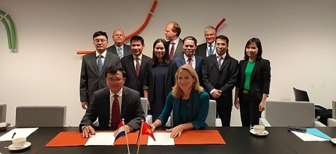 Việt Nam - Hà Lan thúc đẩy song phương nền kinh tế tuần hoàn và năng lượng gió