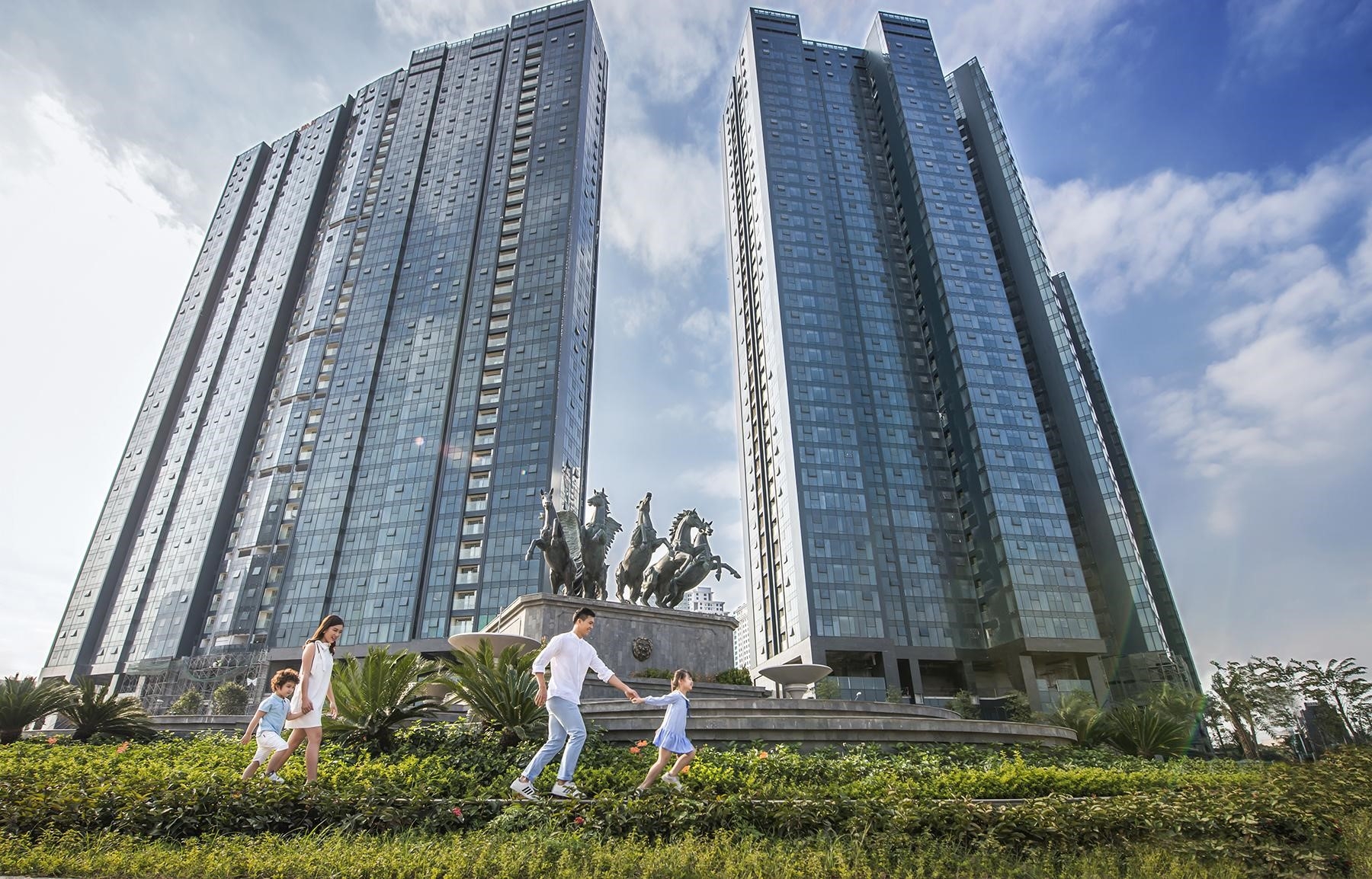 Sunshine Group giành hai giải thưởng lớn tại Lễ Vinh danh các thương hiệu Bất động sản dẫn đầu năm 2021-2022 Sunshine Group giành hai giải thưởng lớn tại Lễ Vinh danh các thương hiệu Bất động sản dẫn đầu năm 2021-2022