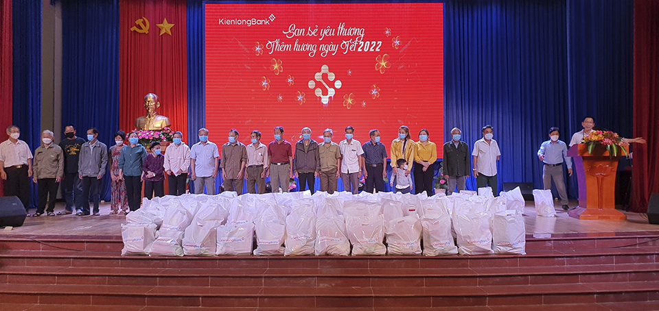 KienlongBank đồng hành cùng mục tiêu của Chính phủ: Hỗ trợ thiết thực công tác số hoá nông thôn và vùng sâu, vùng xa