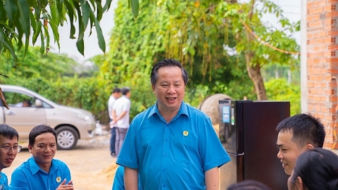 Công đoàn Công thương Việt Nam: Đồng hành cùng người lao động trong chương trình “mái ấm công đoàn”