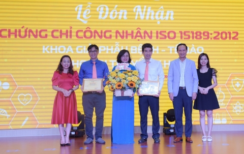 TP. Hồ Chí Minh: Bệnh viện Hùng Vương đón nhận chứng chỉ ISO 15189:2012
