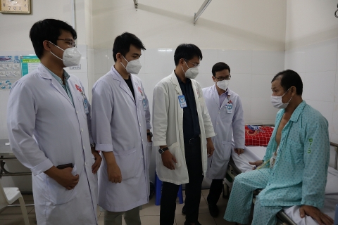 TP. Hồ Chí Minh: Phẫu thuật nội soi lấy 15 lít dịch mật  trong ổ bụng