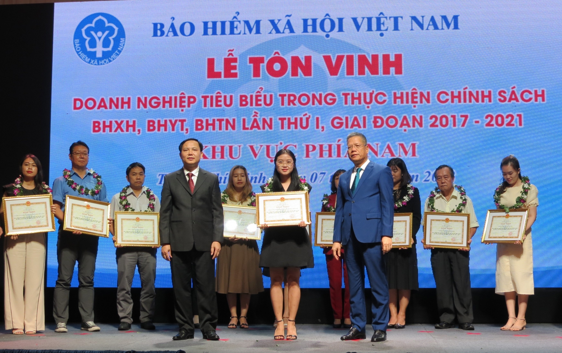 BHXH Việt Nam vinh danh 103 doanh nghiệp tiêu biểu phía Nam trong thực hiện chính sách BHXH, BHYT