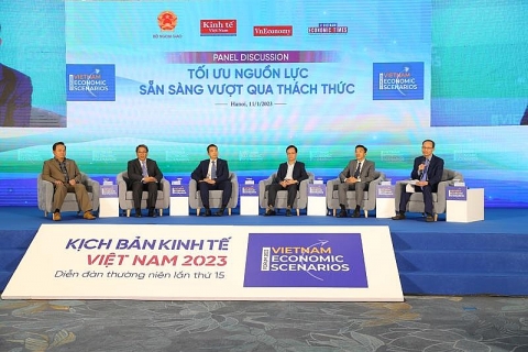 Diễn đàn kịch bản kinh tế Việt Nam: Tối ưu nguồn lực, vượt qua thách thức