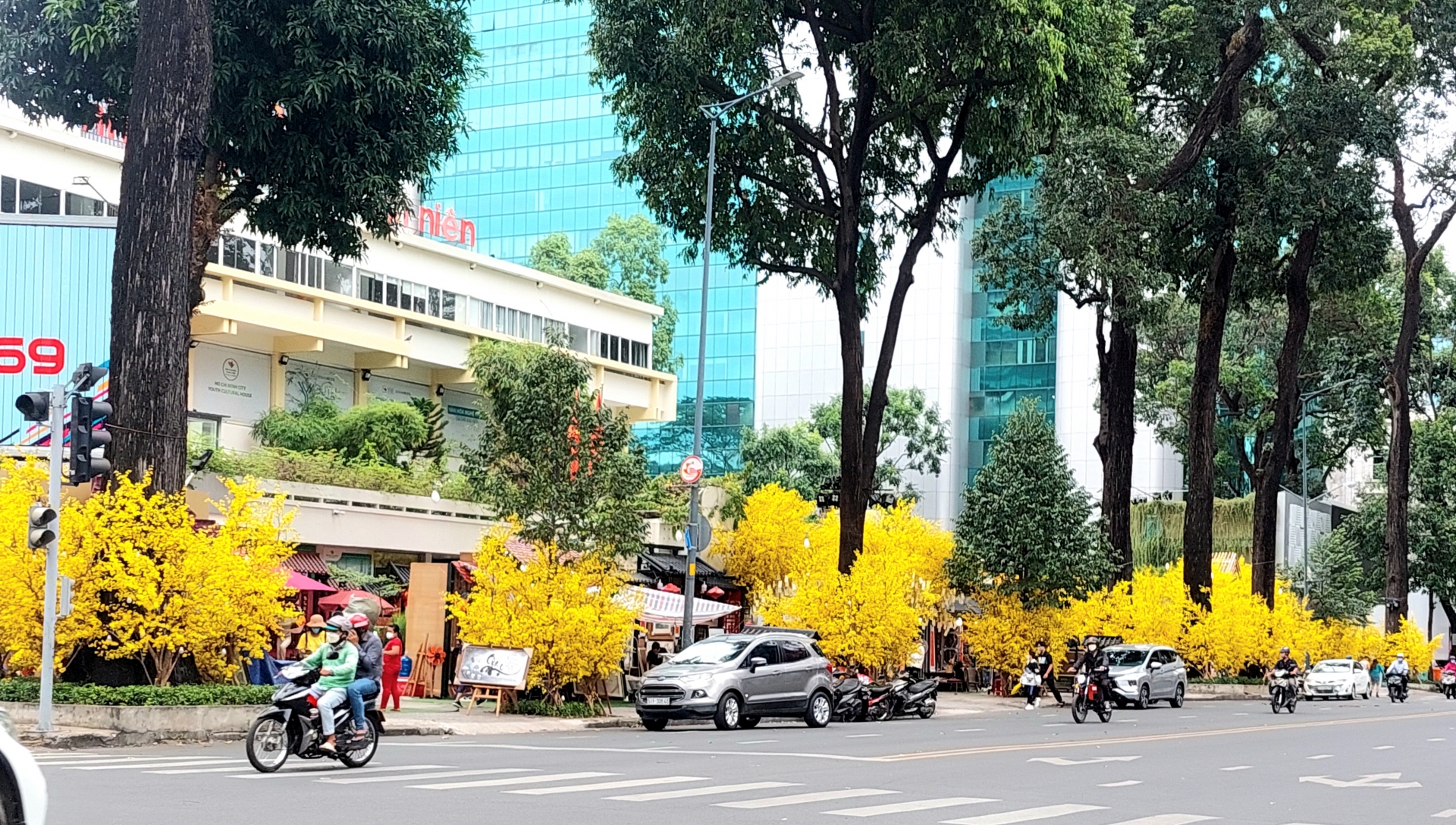 TP. Hồ Chí Minh: Khai hội Tết Việt Quý Mão 2023