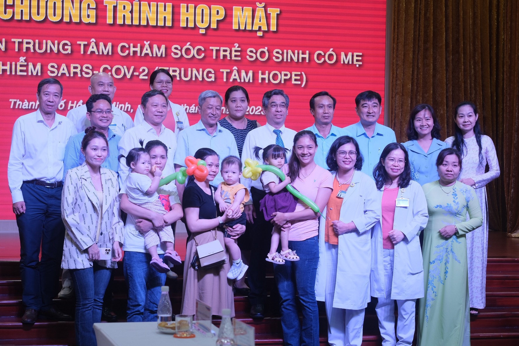 TP. Hồ Chí Minh: Kiểm tra sức khỏe 259 trẻ chào đời trong tâm dịch Covid-19