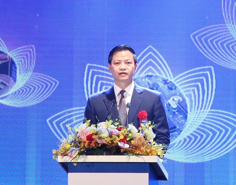 Phó Thủ tướng Trần Lưu Quang dự lễ khánh thành nhà máy bán dẫn ở Bắc Ninh