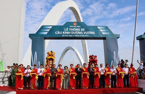 Bắc Ninh khánh thành cầu vòm thép gần 2.000 tỷ đồng