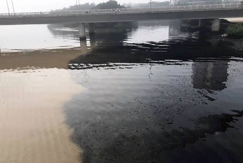 Đà Nẵng: Điều tra vụ xả "lén" nước thải chưa qua xử lý ra sông Hàn