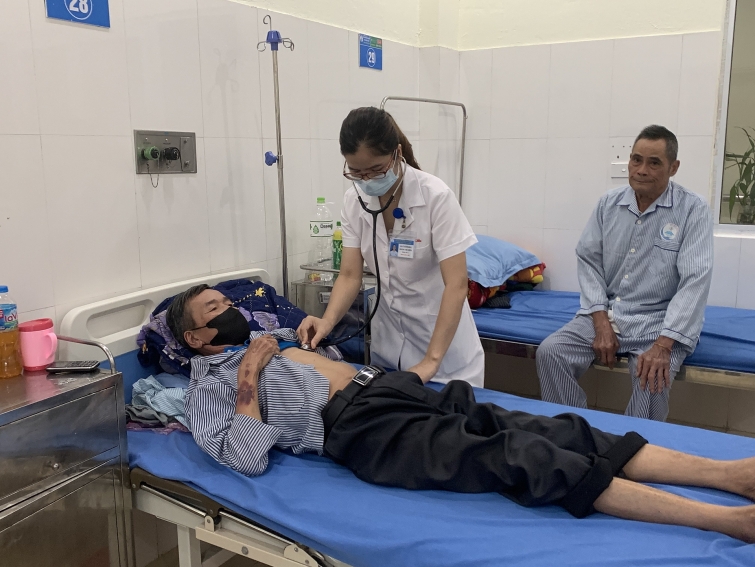 Bệnh viện Đa khoa tỉnh Bắc Kạn hướng tới sự hài lòng của người dân Bệnh viện Đa khoa tỉnh Bắc Kạn hướng tới sự hài lòng của người dân