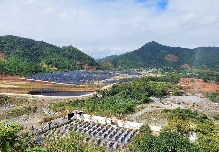 Đà Nẵng: Xử phạt Chủ đầu tư Dự án nâng cấp, cải tạo bãi rác Khánh Sơn
