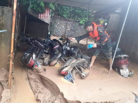 Nghệ An: Kinh hoàng lũ quét tại huyện miền núi Kỳ Sơn
