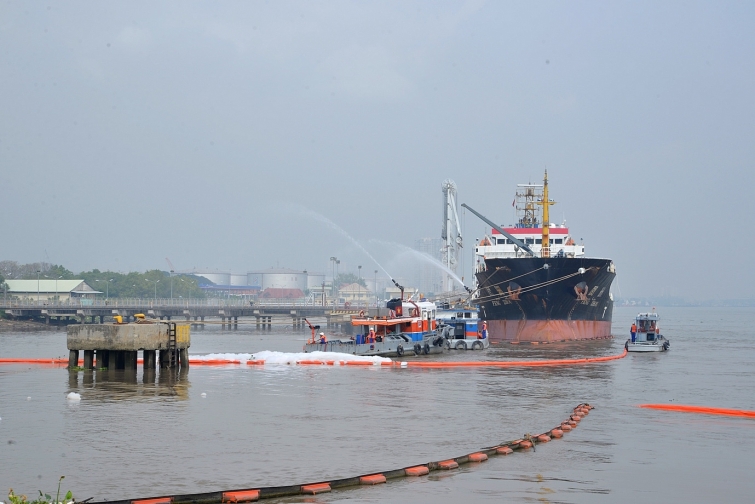 Bảo vệ môi trường từ các hoạt động kinh doanh của Tập đoàn Xăng dầu Việt Nam Bảo vệ môi trường từ các hoạt động kinh doanh của Tập đoàn Xăng dầu Việt Nam