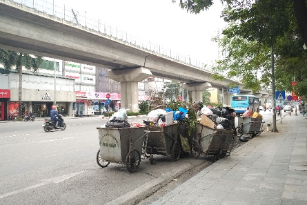 Một số vấn đề cần hoàn thiện về cơ sở hạ tầng cung ứng dịch vụ thu gom, vận chuyển, tái chế, xử lý Chất thải rắn sinh hoạt tại Thành phố Hà Nội Một số vấn đề cần hoàn thiện về cơ sở hạ tầng cung ứng dịch vụ thu gom, vận chuyển, tái chế, xử lý Chất thải rắn sinh hoạt tại Thành phố Hà Nội