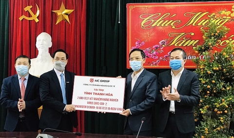 Tập đoàn AIC GROUP tài trợ  tỉnh Thanh Hoá 2.000 test xét nghiệm xét nghiệm kháng nguyên virus SARS-CoV-2