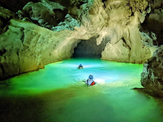 Quảng Bình: Phát hiện hơn 3.300 m hang động mới tại huyện Tuyên Hóa.