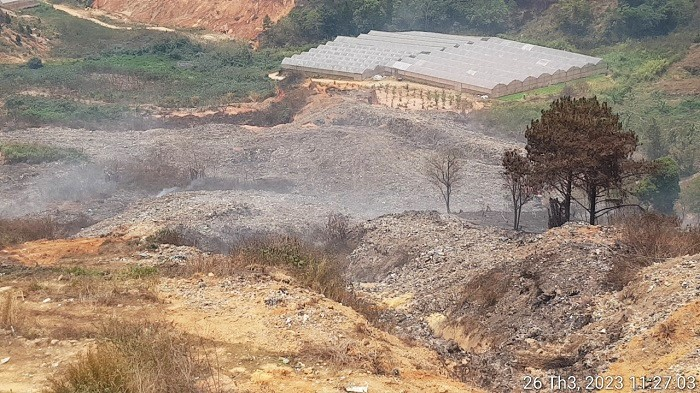 Đà Lạt (Lâm Đồng): Vụ cháy bãi rác Cam Ly cơ bản đã được khống chế sau hai tuần dập lửa
