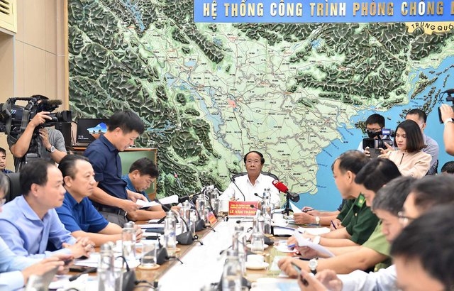 Thủ tướng Chính phủ Phạm Minh Chính ký Quyết định lập Ban Chỉ đạo tiền phương ứng phó bão Noru.