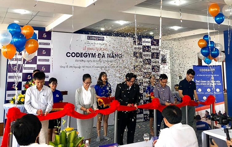 CodeGym Việt Nam cam kết 100% học viên ra trường có việc làm