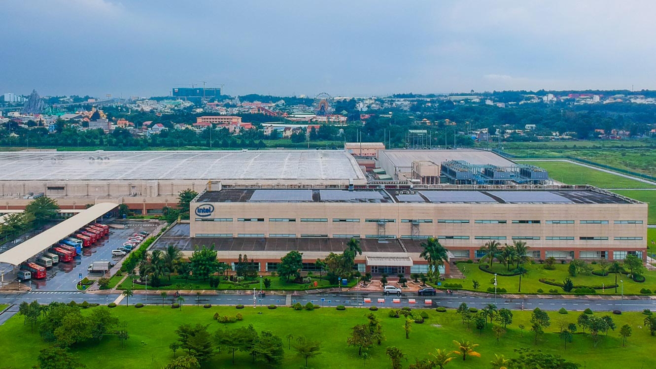 Cảnh quan môi trường Xanh - Sạch - Đẹp tại Công Ty TNHH Intel Products Việt Nam