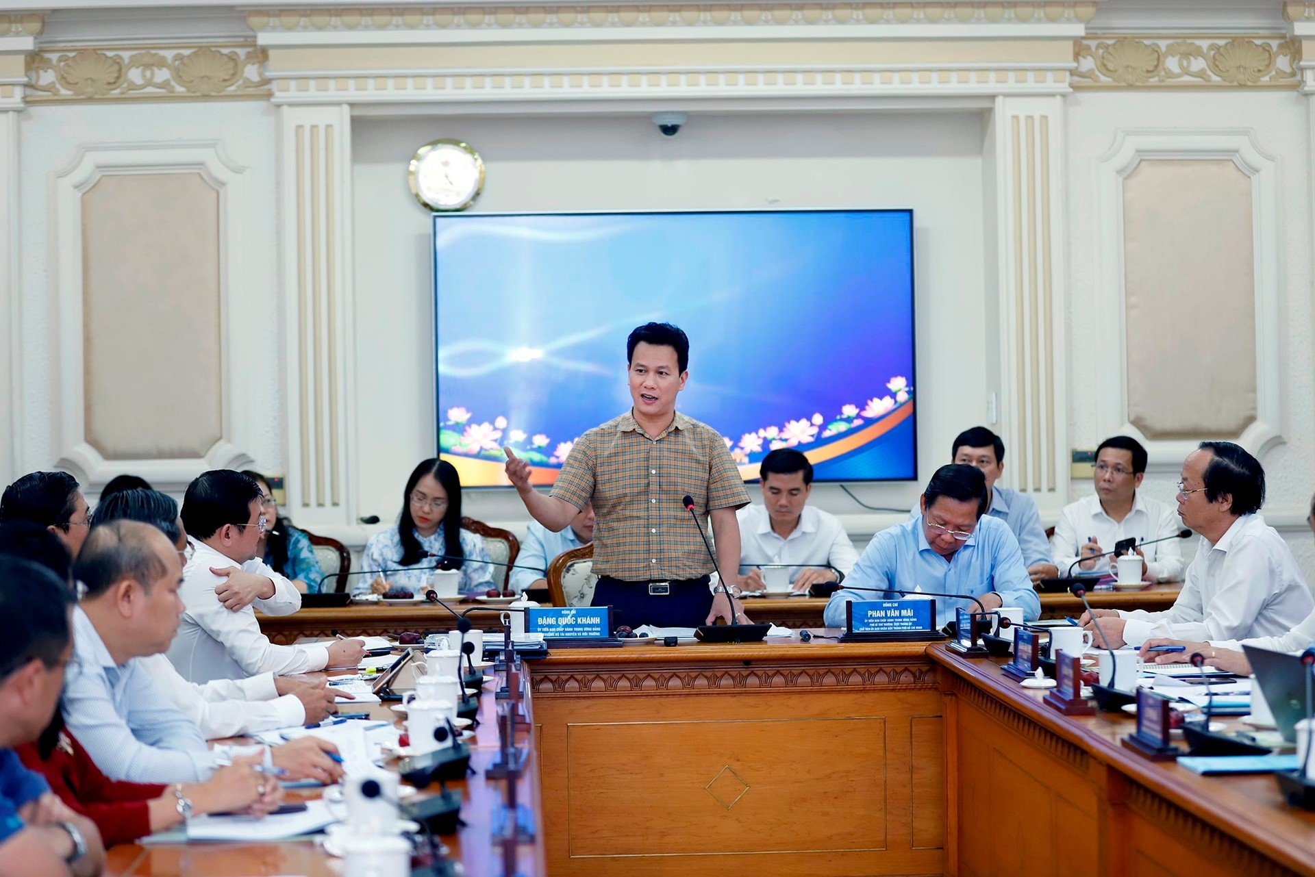 Bộ trưởng Đặng Quốc Khánh phát biểu khai mạc tại cuộc họp