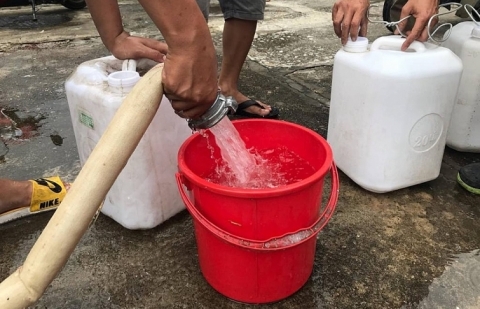Hà Nội: Đề nghị cung cấp nước sạch miễn phí đến hết tháng 10
