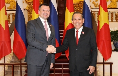 Phó Thủ tướng Thường trực Trương Hòa Bình tiếp Phó Thủ tướng Nga Maxim Akimov