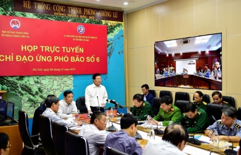 Phó Thủ tướng Trịnh Đình Dũng: Các địa phương chủ động ứng phó bão số 6