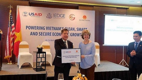 USAID tài trợ 14 triệu USD cho dự án an ninh năng lượng đô thị Việt Nam