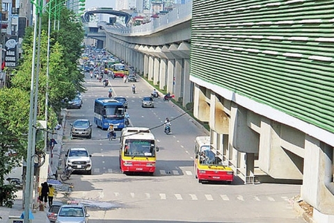 Tăng cường kết nối mạng lưới xe buýt với tuyến đường sắt đô thị